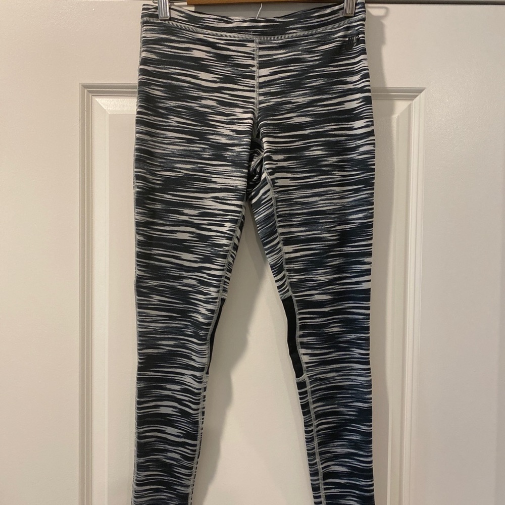 Nike yoga pants